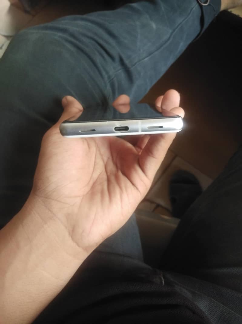 Google pixel 7a 1