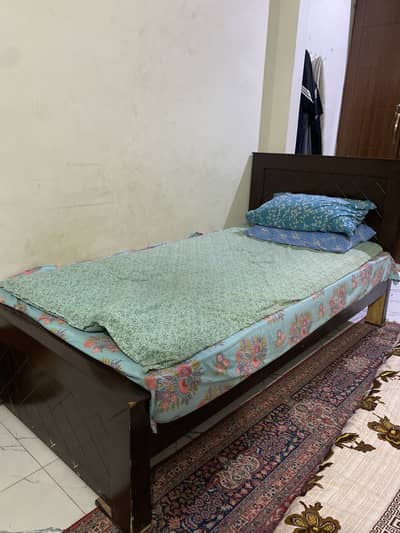 Singl bed for sale with good quality foam