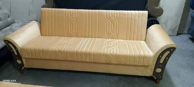 new sofa com bed available plz Whatsapp number and location