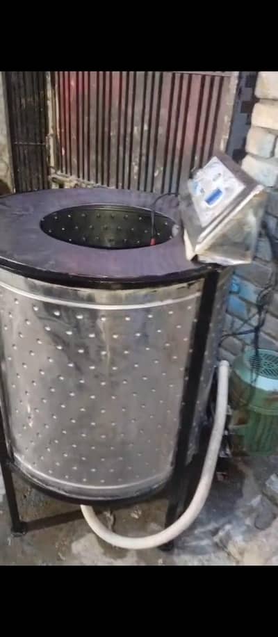 Comerrecial Washing Machine For Sale In good condition for business