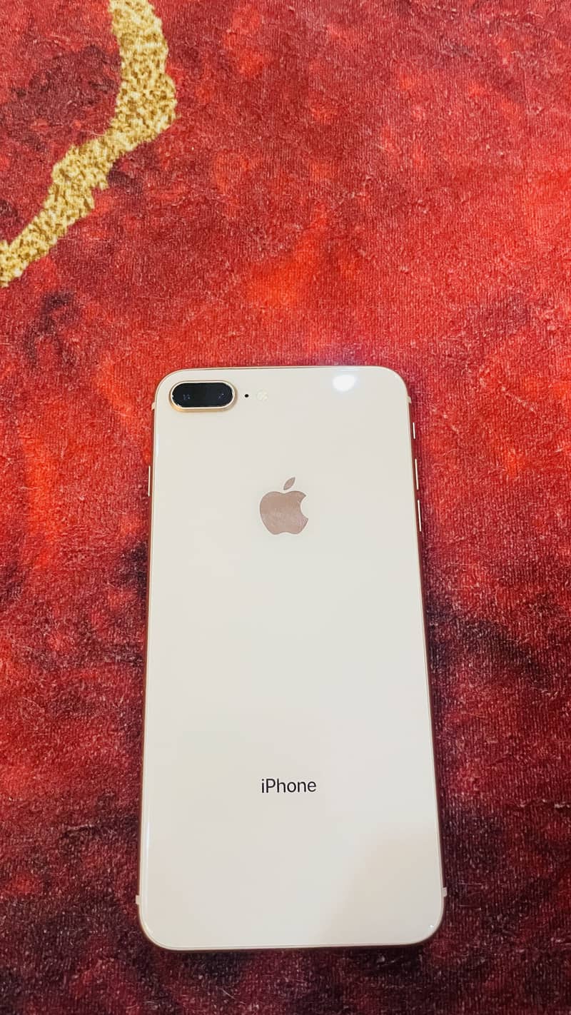 Apple iPhone 8 Plus 2