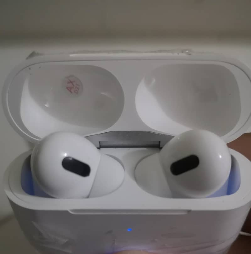 Earbuds Bluetooth (TWS) 4