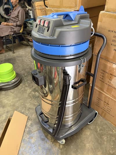 VACCUM CLEANER