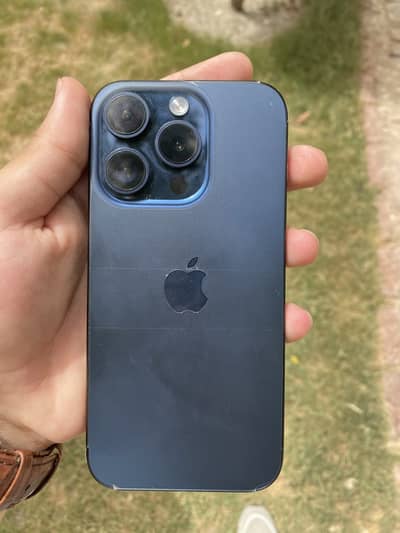 Apple iPhone 15 Pro