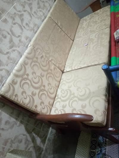 5 Seater Sofa For Sale