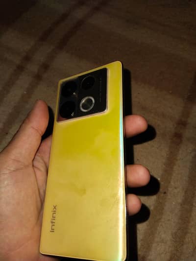 Infinix Note 40 Pro