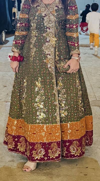 Preloved Heavy Embroidered Mayon/Mehndi Maxi – Excellent Condition