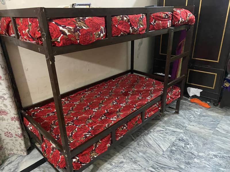 double bed 0