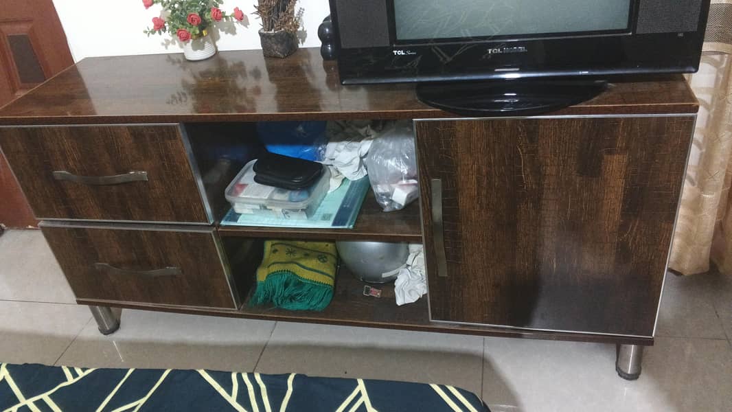 TV console 2