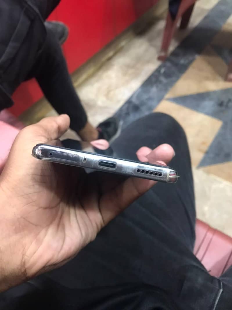 Tecno CAMON 40 Pro 5