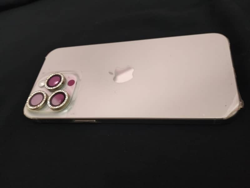 iPhone 16 pro max 0