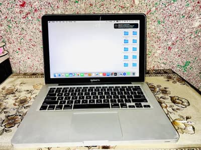 Apple MacBook Pro 13 __Core i5 8GB DDR3-RAM 128GB SSD