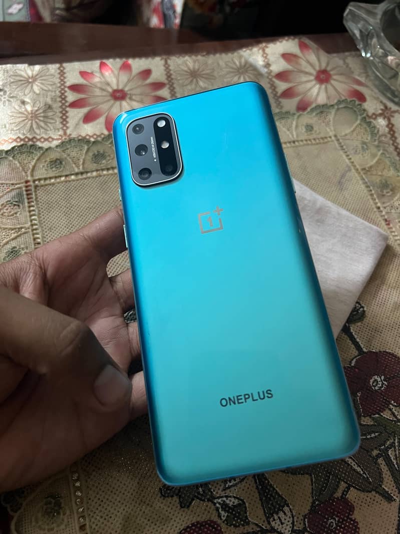 One Plus 8T 0
