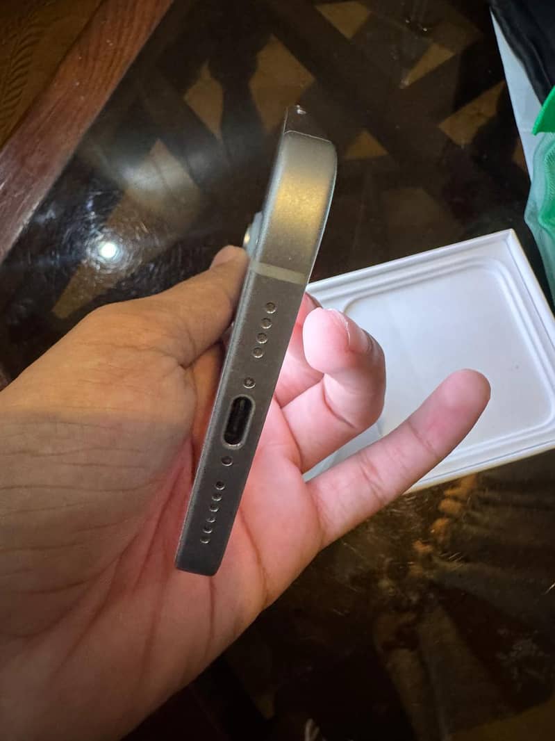 iphone 15plus 2