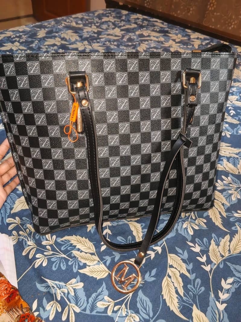 Tote bag 0
