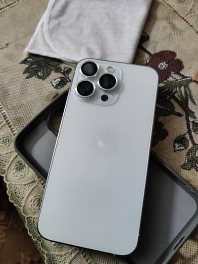 I PHONE 13 PRO