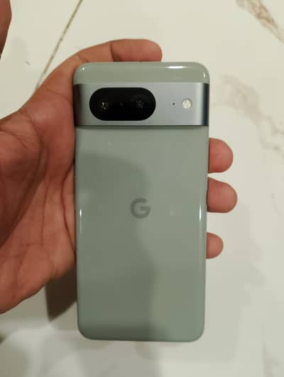Google Pixel 8