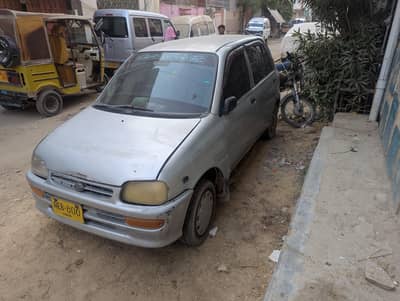 Daihatsu Cuore 2002