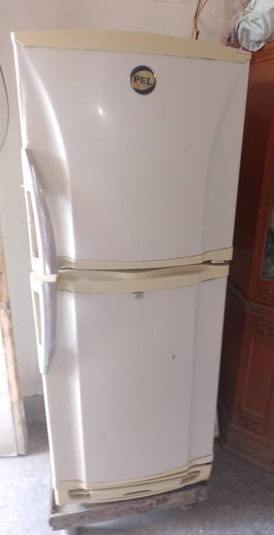 PEL Refrigerator for Sale – Excellent Cooling Condition