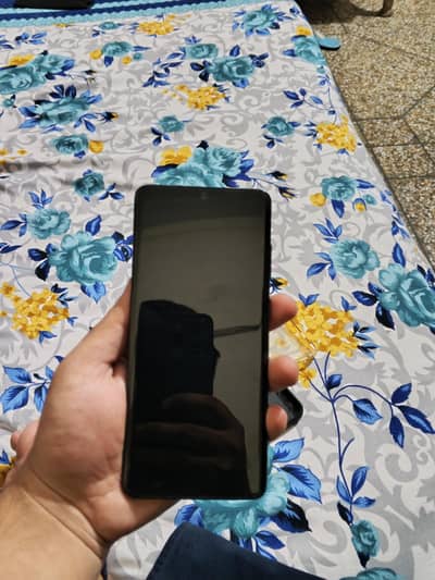 Samsung Mobile S20 Plus