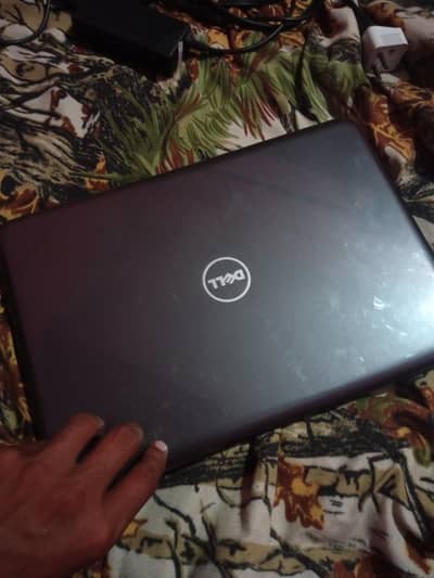 core I 3 6th generation 8gb ram 120 gb ssd