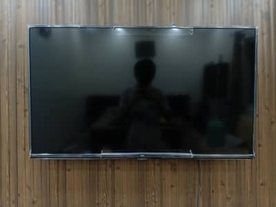 TCL 4k led TV with original remote and original box
