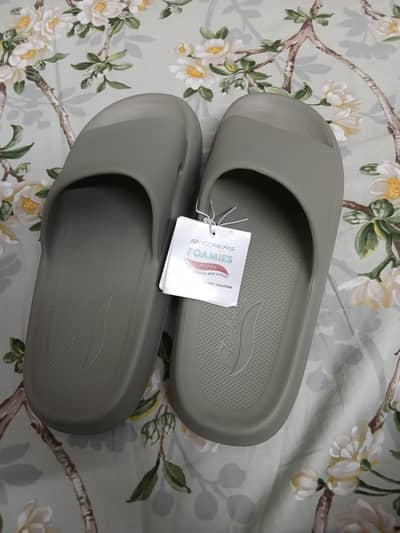 skechers womens Arch Fit Horizon Flip-Flop 39 no