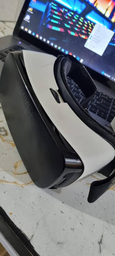 Samsung Gear VR (Best Headset)