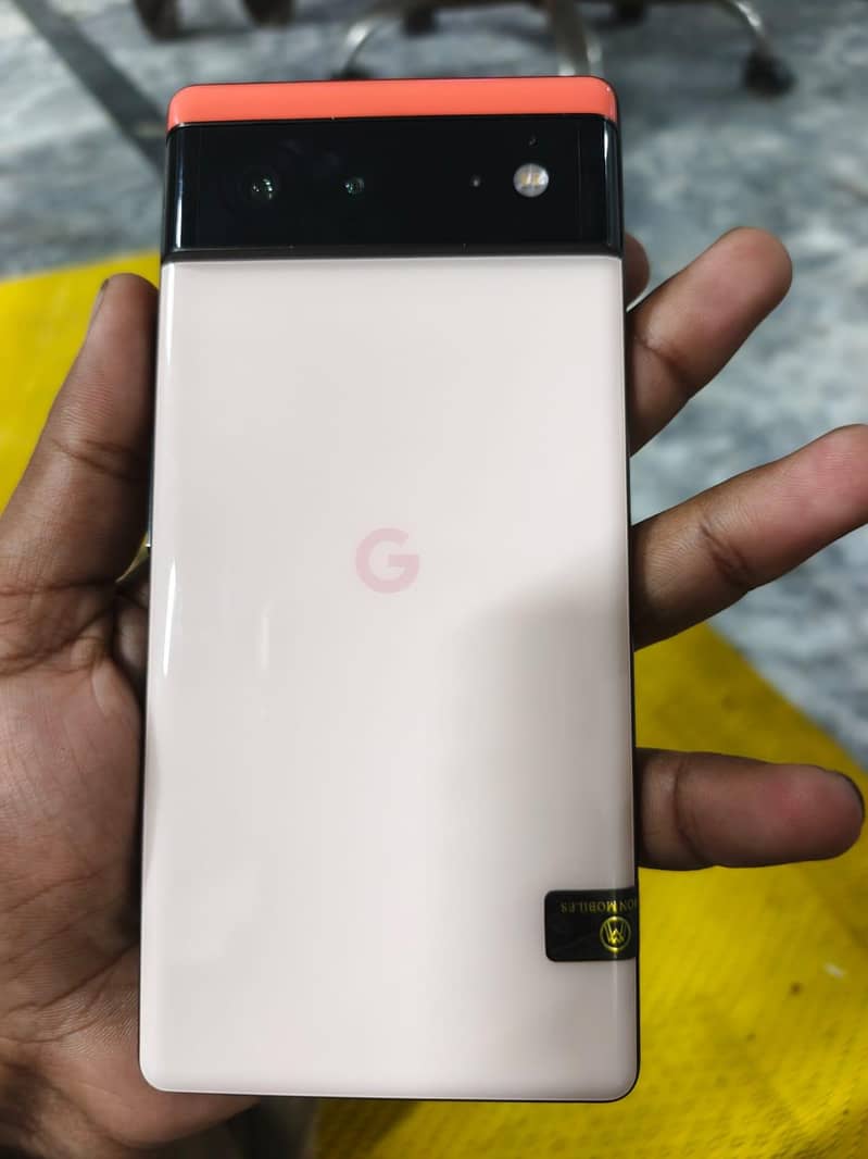 Google Pixel 6 0