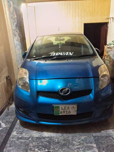 Toyota Vitz 2011