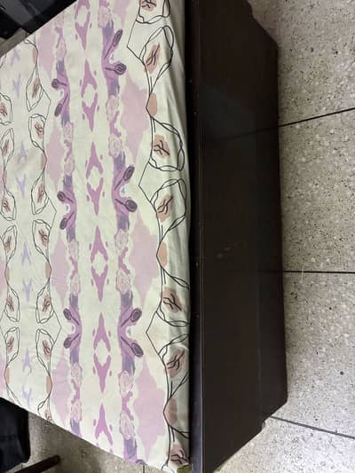 Single bed - high quality wood - used - without mattress
