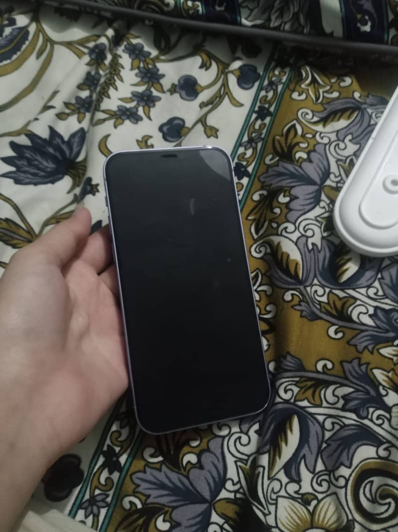 Apple iPhone 12 5