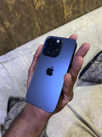 Apple iPhone 15 Pro