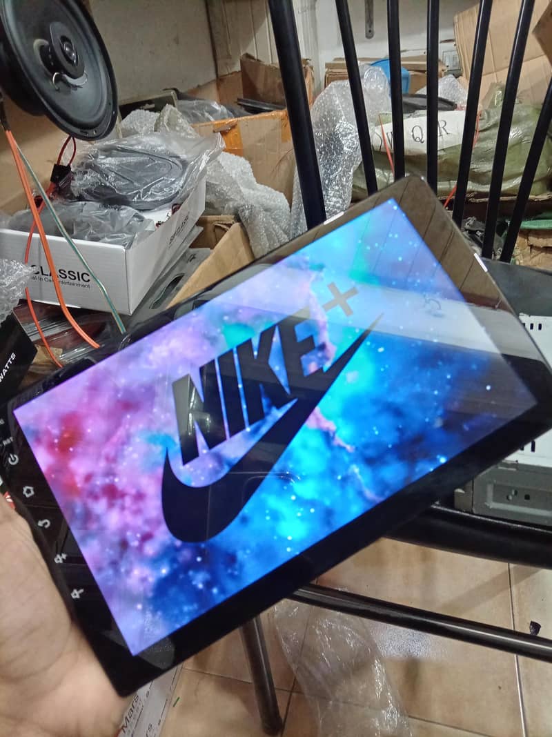 Nike + 1