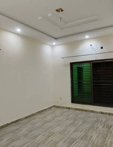 10 Marla Full House For Rent In UET Housing Society