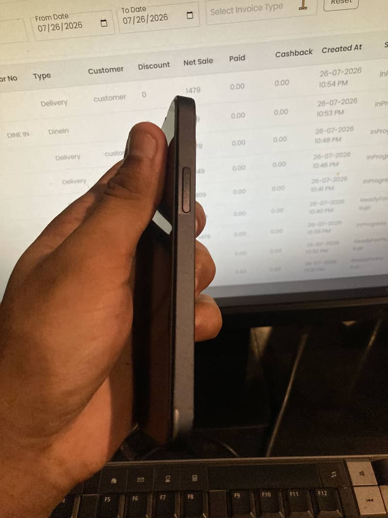 Apple iPhone 12 mini 1