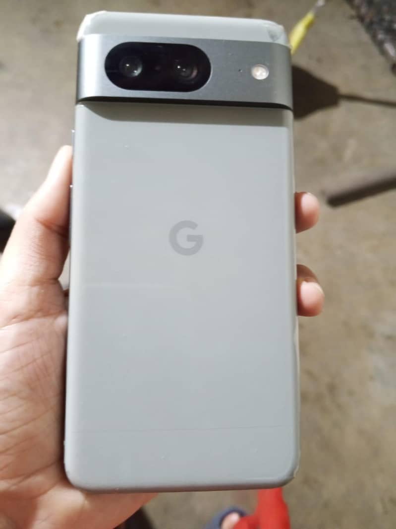 Google Pixel 8 1