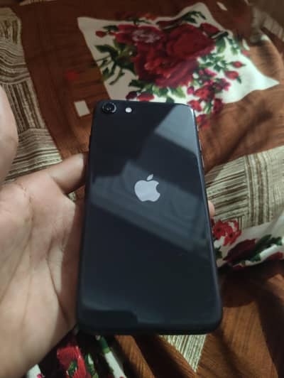 Applee Iphone SE (2nd Gen) 10/8 All Genuiune Exchange Possibe