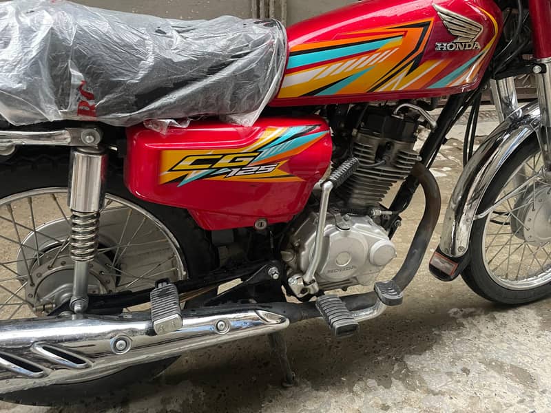 125 2026MODEL 1