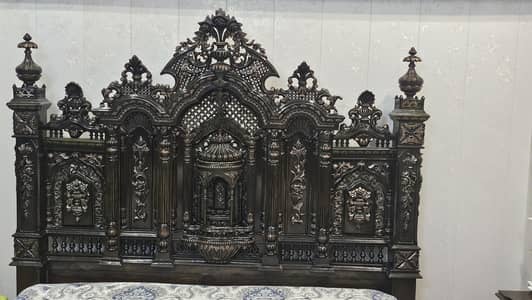 King Size Wooden Bed