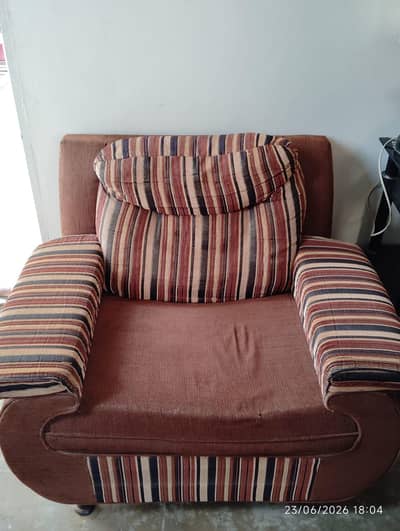 Sofa Set Bundle (3+1+1 Seater)