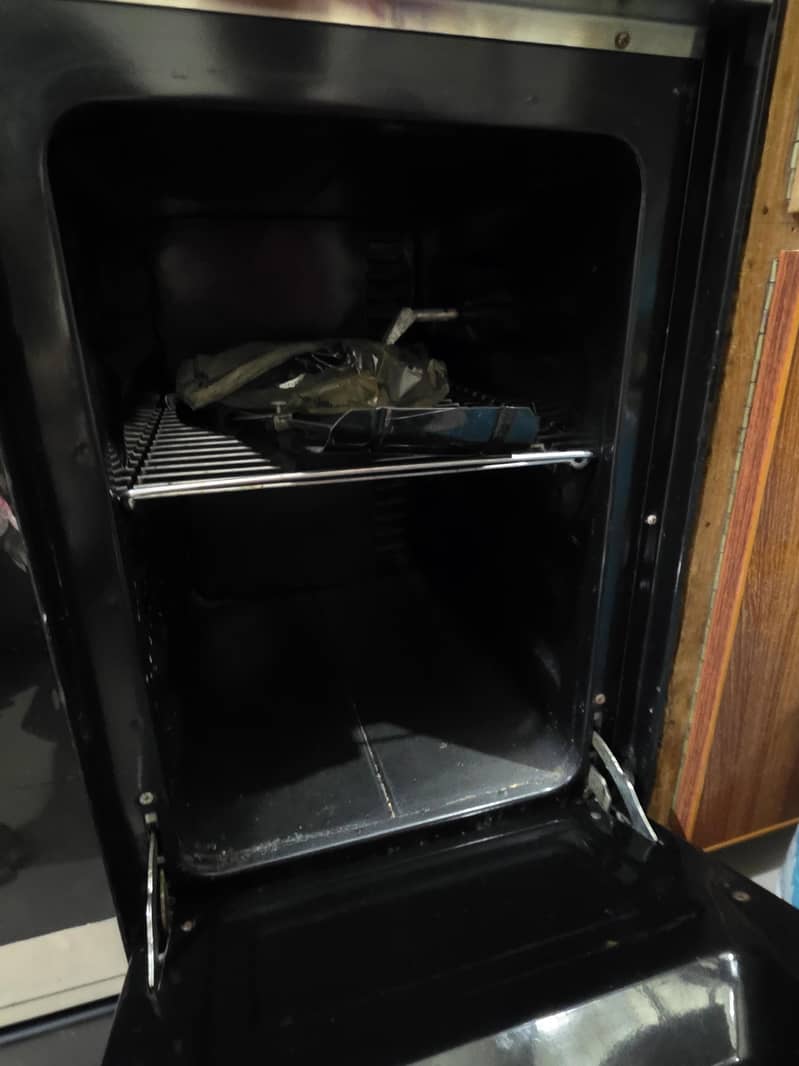 Cooking range 2