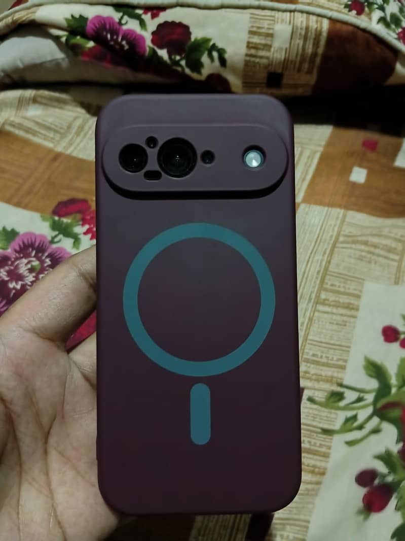 Google Pixel 9 5