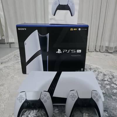 ps5 pro 2 controler box disc drive 5games My Whatsapp 03021585941