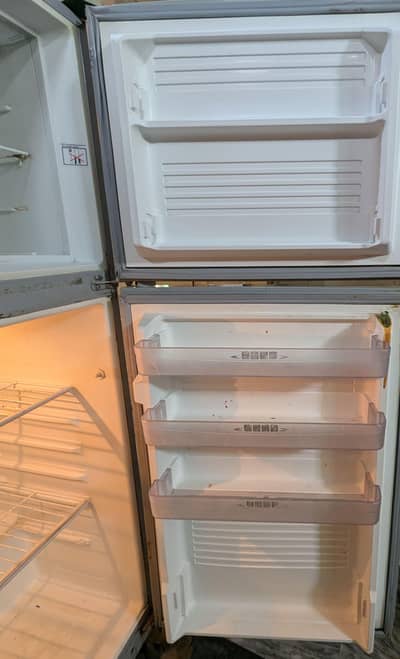 Dawlance Refrigerator for Sale Reasonable price