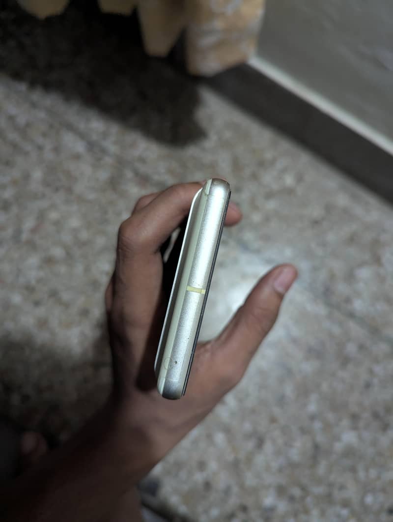 Google Pixel 7 6