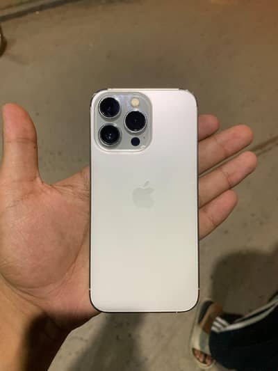 Apple iPhone 13 Pro