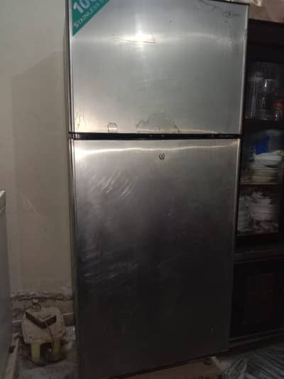 Refrigerator For Sale