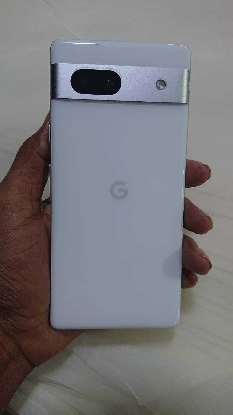 Google Pixel 7a 1