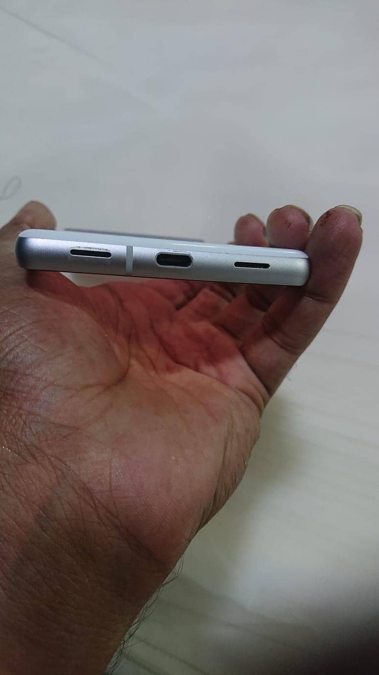 Google Pixel 7a 6